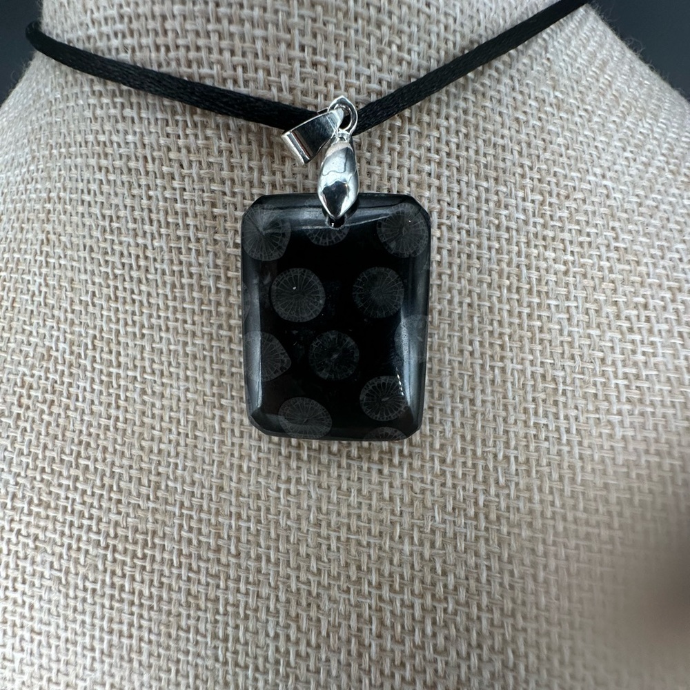 Black Polka Dot Pendant Necklace - Picture 12 of 13